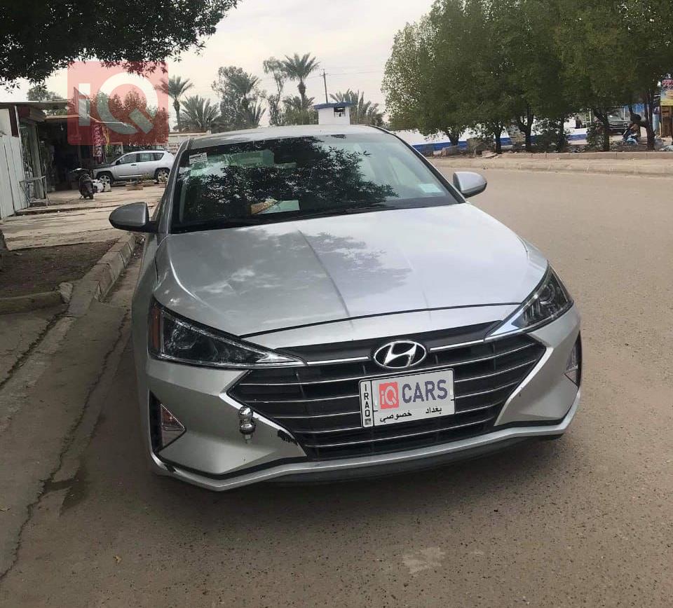 هیوندای ئەلەنترا